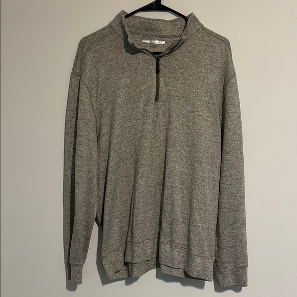 Izod Other - Men's Gray Quarter-Zip Sweater